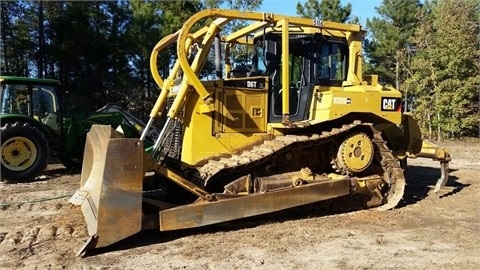 Dozers/tracks Caterpillar D6T