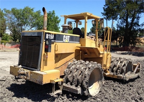 Compactadoras Suelos Y Rellenos Caterpillar 815F