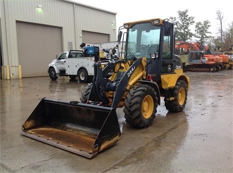 Cargadoras Sobre Ruedas Deere 244J