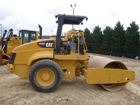 Compactadora Vibratoria Caterpillar CS-433E de importacion Ref.: 1417128513398936 No. 4