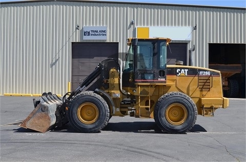 Cargadoras Sobre Ruedas Caterpillar IT28G en buenas condiciones Ref.: 1417189821263273 No. 2