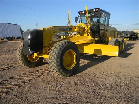 Motoconformadoras Komatsu GD675 usada de importacion Ref.: 1417203867022161 No. 2