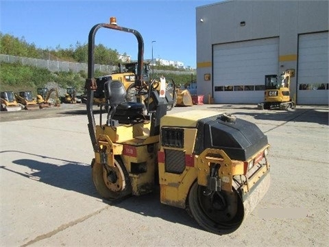 Compactadora Vibratoria Dynapac CC122