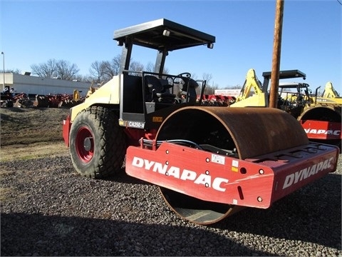 Compactadora Vibratoria Dynapac CA250