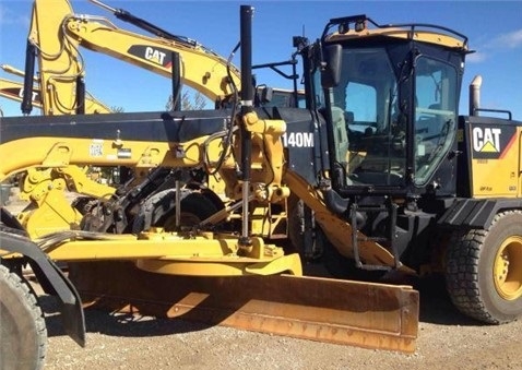 Motoconformadoras Caterpillar 140M usada a la venta Ref.: 1417629704135280 No. 2