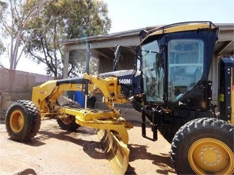 Motor Graders Caterpillar 140M