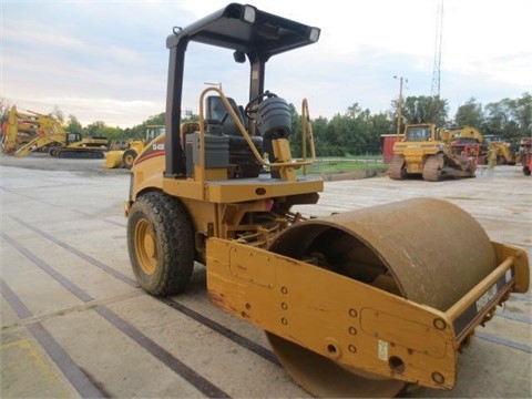 Compactadora Vibratoria Caterpillar CS-433E