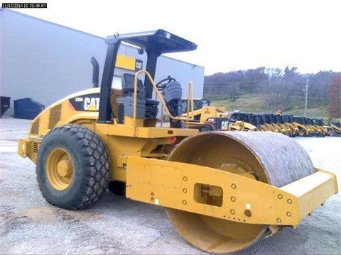 Compactadora Vibratoria Caterpillar CS56