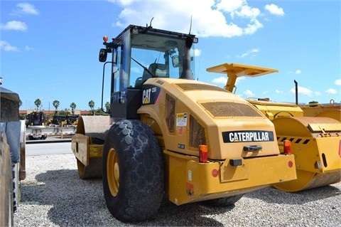 Compactadora Vibratoria Caterpillar CS56