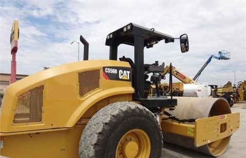 Compactadora Vibratoria Caterpillar CS56 importada en buenas cond Ref.: 1417813976328910 No. 3