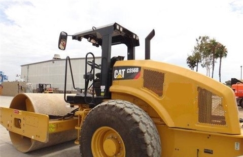 Compactadora Vibratoria Caterpillar CS56 importada en buenas cond Ref.: 1417813976328910 No. 4