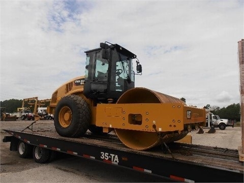 Compactadora Vibratoria Caterpillar CS66 importada en buenas cond Ref.: 1417816167290172 No. 2