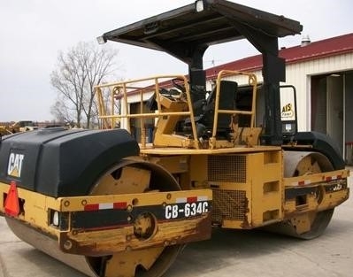 Vibratory Compactors Caterpillar CB-634C