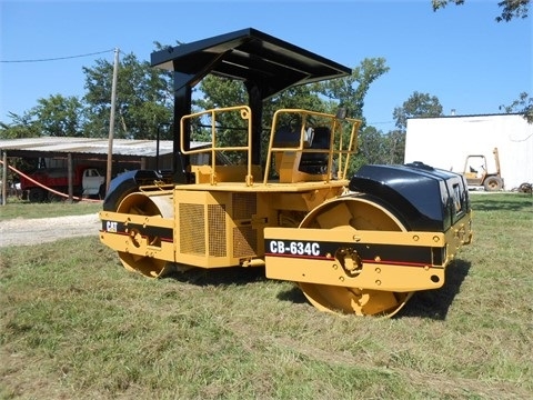 Compactadora Vibratoria Caterpillar CB-634C