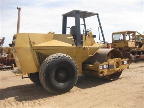 Compactadora Vibratoria Caterpillar CS-553