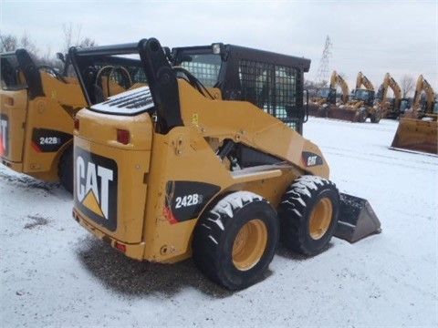 Minicargadores Caterpillar 242B3 de bajo costo Ref.: 1418076156184366 No. 3