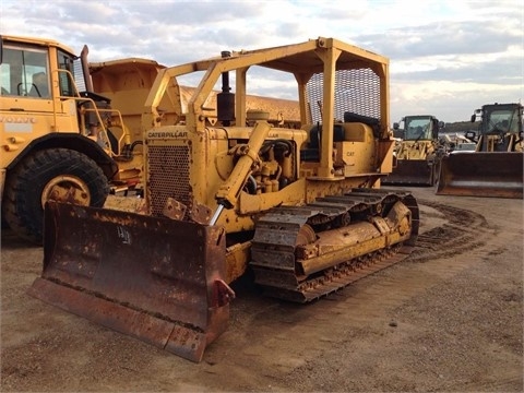 Tractores Sobre Orugas Caterpillar D6B usada a buen precio Ref.: 1418083679381944 No. 4