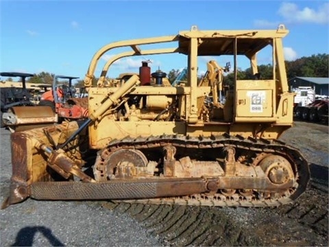 Tractores Sobre Orugas Caterpillar D6C de medio uso en venta Ref.: 1418148499870752 No. 4