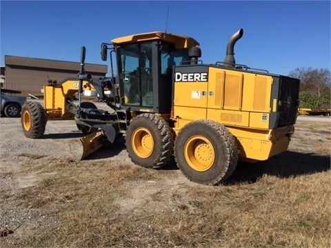 Motoconformadoras Deere 670G