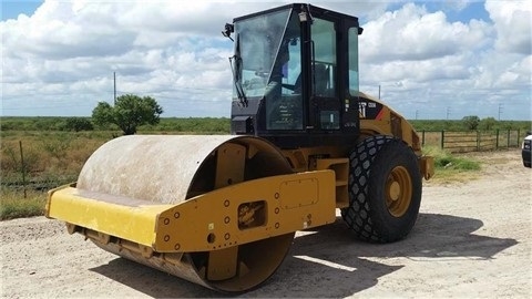 Compactadora Vibratoria Caterpillar CS56