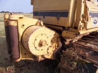 Dozers/tracks Caterpillar D6D
