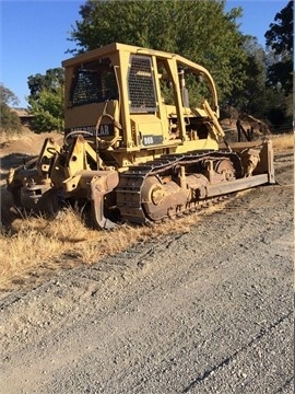 Tractores Sobre Orugas Caterpillar D6D