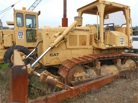 Tractores Sobre Orugas Caterpillar D6D