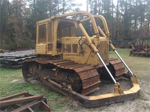 Tractores Sobre Orugas Caterpillar D6D