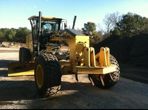 Motoconformadoras Deere 670G