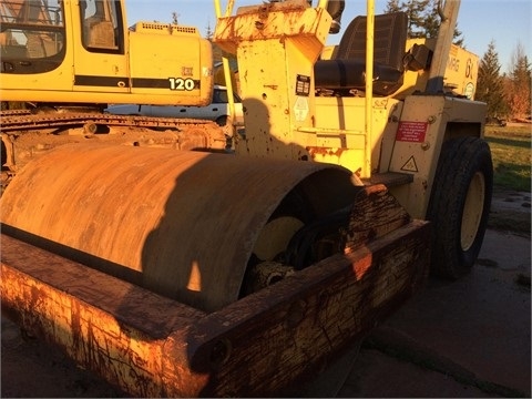 Compactadora Vibratoria Caterpillar 966H