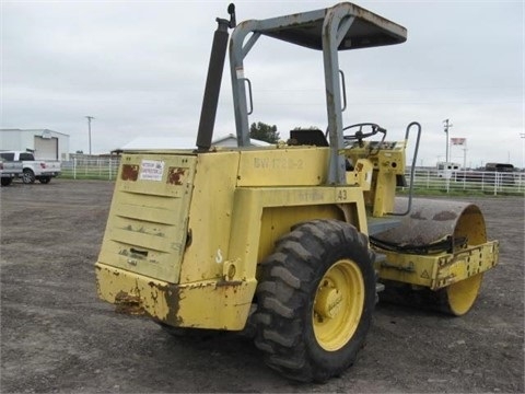 Compactadora Vibratoria Bomag BW172 seminueva en venta Ref.: 1418412963197028 No. 2