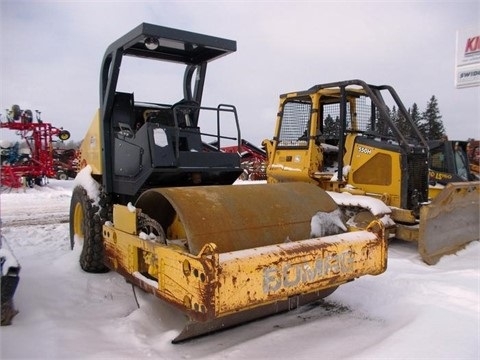 Compactadora Vibratoria Bomag BW177D