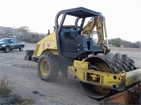 Compactadora Vibratoria Bomag BW177D