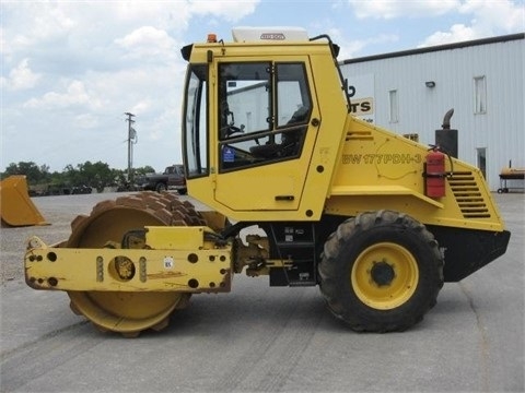 Compactadora Vibratoria Bomag BW177PDH