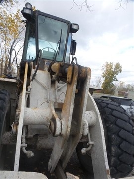 Cargadoras Sobre Ruedas Komatsu WA250