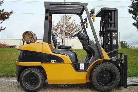 Montacargas Caterpillar P6000 importada en buenas condiciones Ref.: 1419607764468180 No. 3