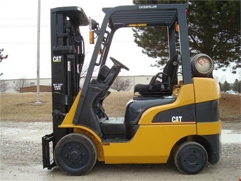 Montacargas Caterpillar C5000 en venta Ref.: 1419621651231278 No. 2