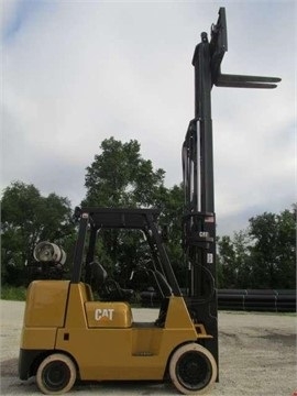 Montacargas Caterpillar GC40K