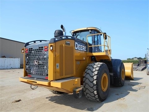 Cargadoras Sobre Ruedas Deere 744K