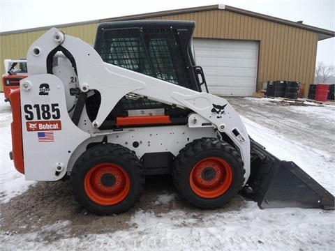 Minicargadores Bobcat S185