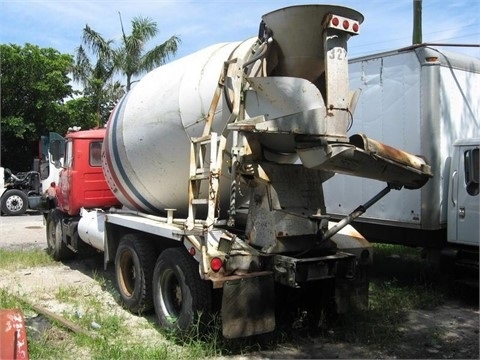 Mezcladoras De Concreto Mack DM688S