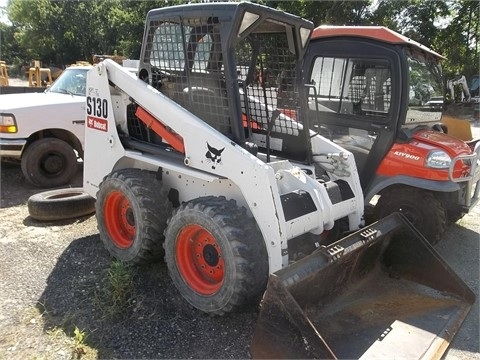 Minicargadores Bobcat S130