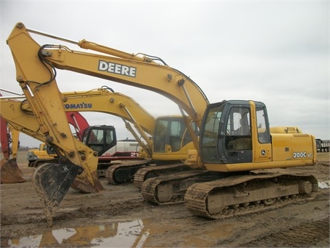 Hydraulic Excavator Deere 200C
