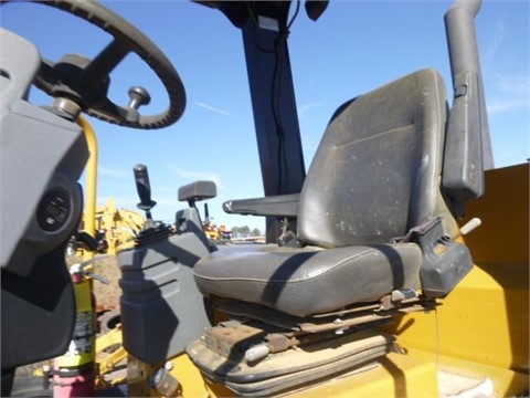 Compactadora Vibratoria Caterpillar CS54 usada en buen estado Ref.: 1421349433813372 No. 4