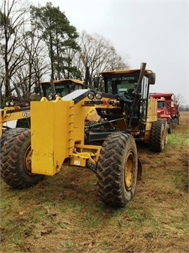 Motoconformadoras Deere 672G