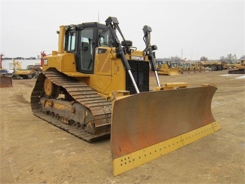 Tractores Sobre Orugas Caterpillar D6T