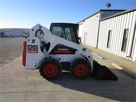 Minicargadores Bobcat S205