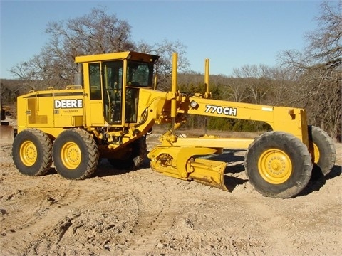 Motoconformadoras Deere 770CH