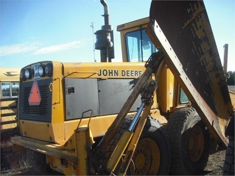 Motoconformadoras Deere 770A