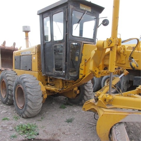 Motoconformadoras Deere 770A